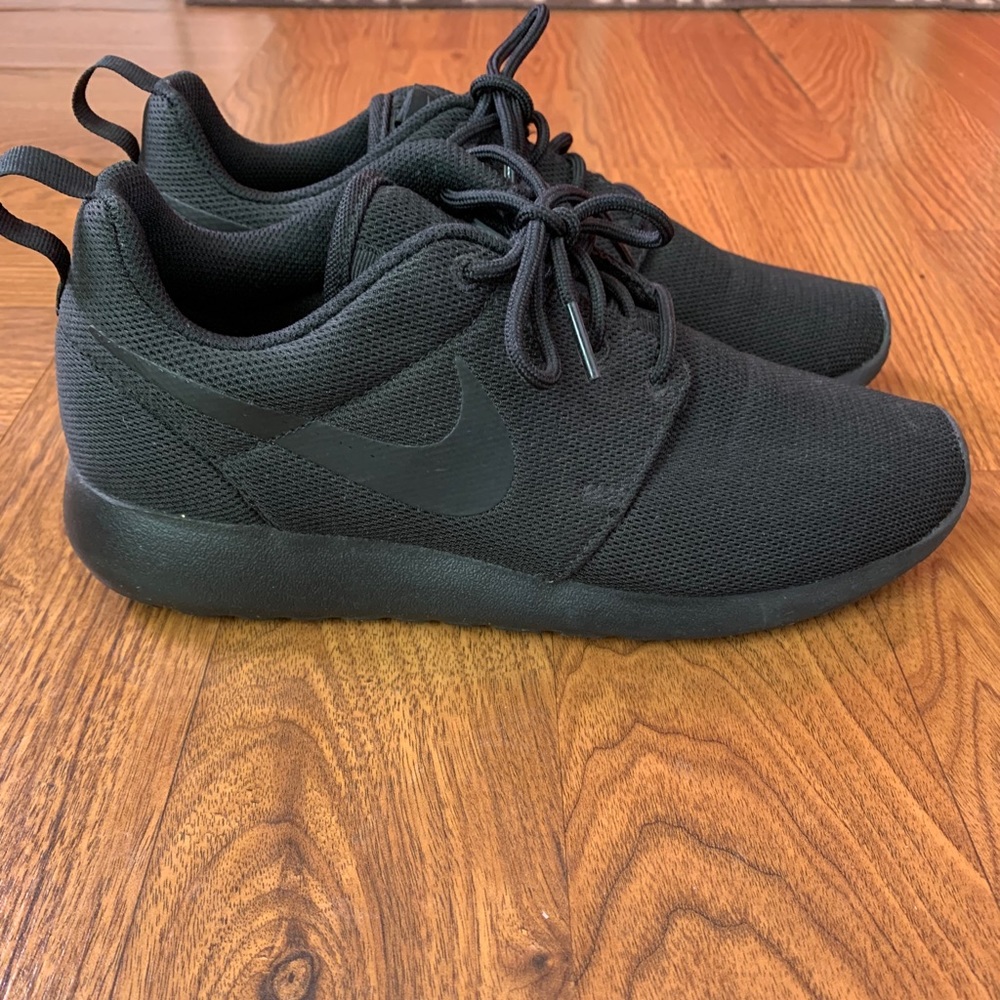 Nike Roshes